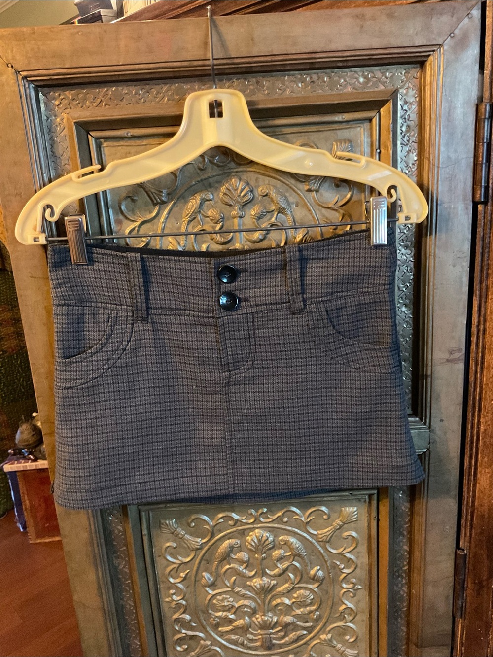 Metropark gray & black mini skirt